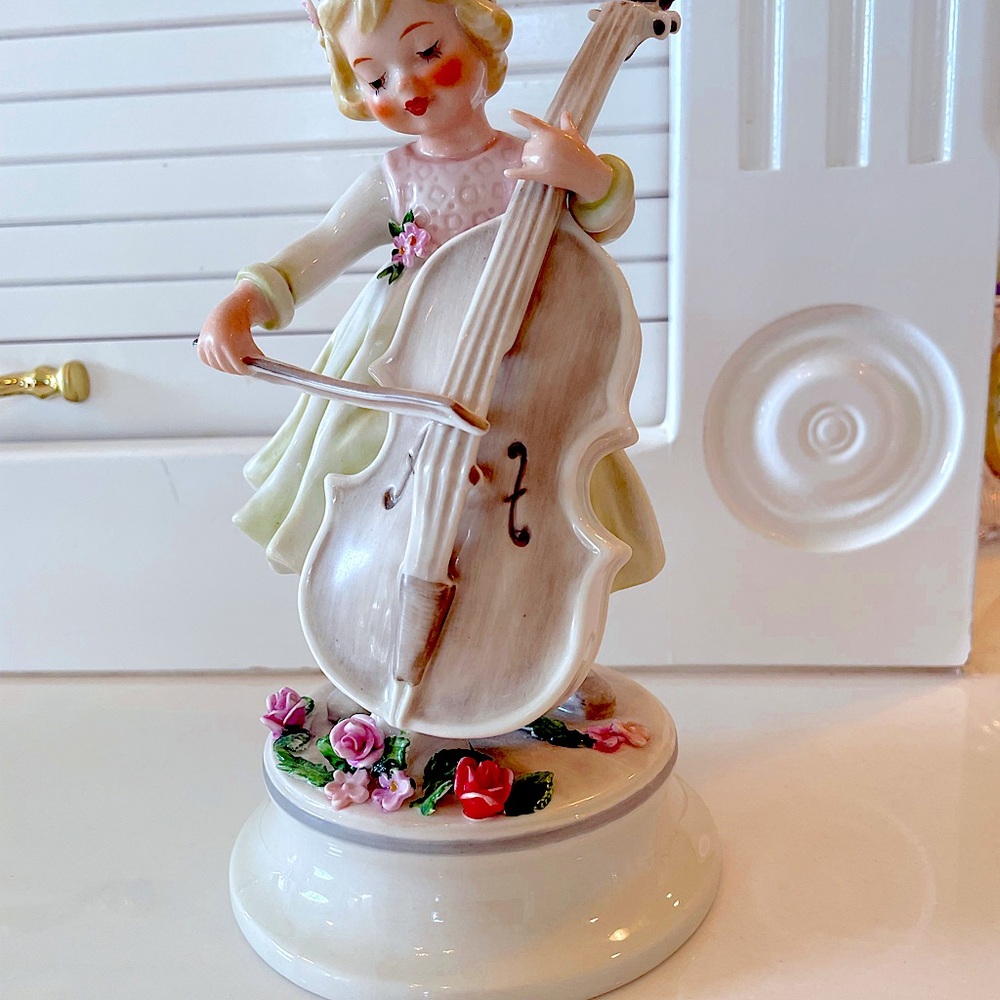 High quality LORE figurine
(Goebel)Girl with Cello/ bass among blossoms